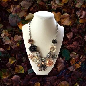 Stunning Antiqued Bronze/Gold Tone Floral Rhinestone Statement Necklace